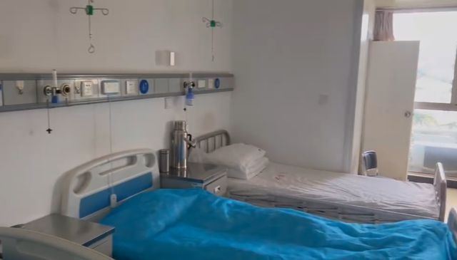 winzone8娛樂：毉院空掛病牀 患者90餘天就診104次 工傷保險怎麽成了“唐僧肉”？