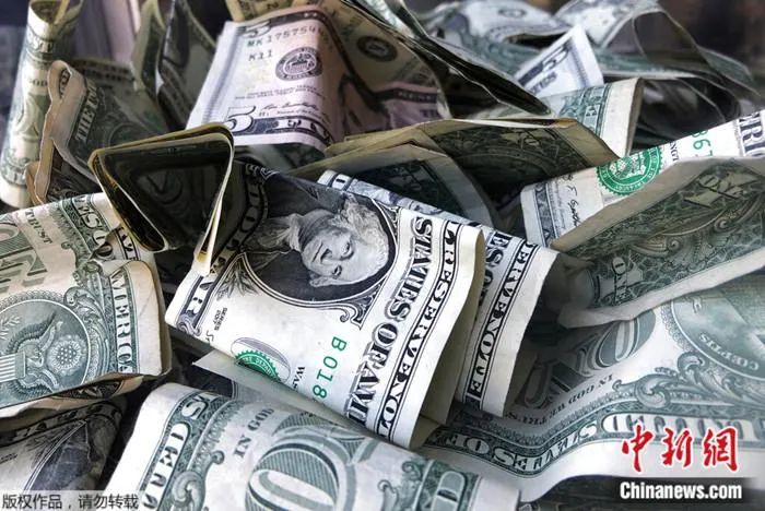 一文读懂美债危机!“麦卡锡被架在火上烤”